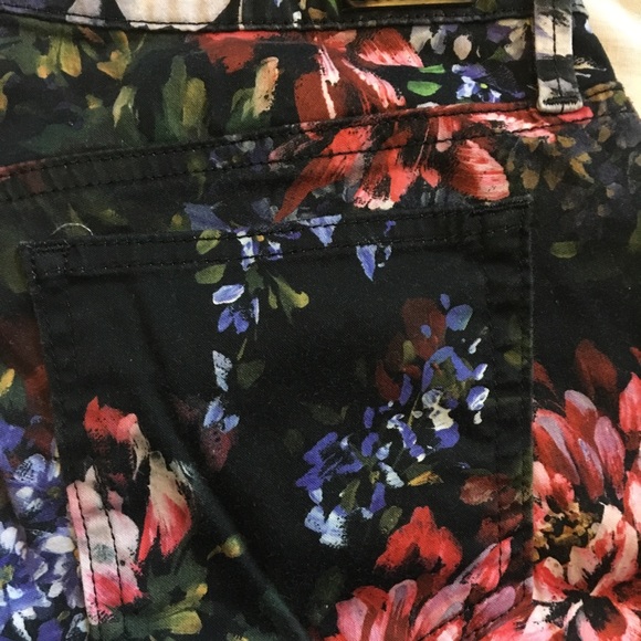Guess floral legging size 25 - Picture 3 of 5